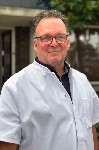 Portret Mark Allen